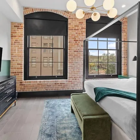 Lux 4bd 4ba Walk To Dome&french Quarter Hotel New Orleans
