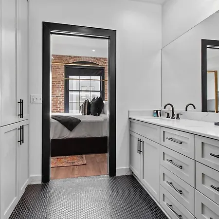 Downtown 4bd 4ba 2 Living And Kitchens * New Orleans