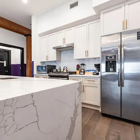 Lux 4bd 4ba Walk To Dome&french Quarter Hotel *
