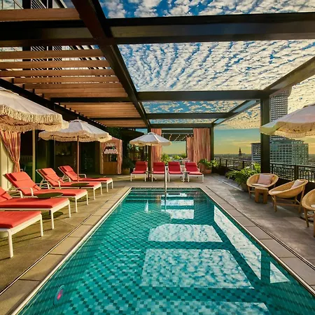 Virgin Hotel New Orleans
