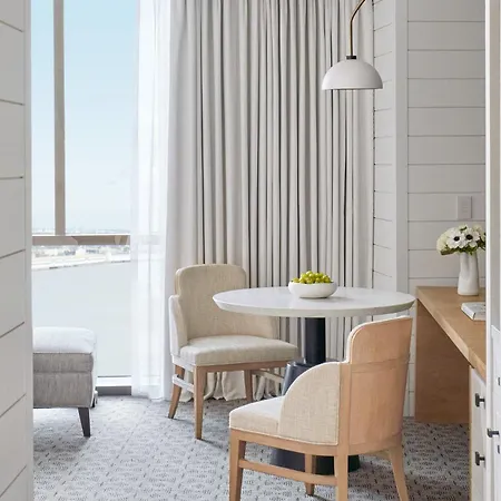 Hotel Four Seasons