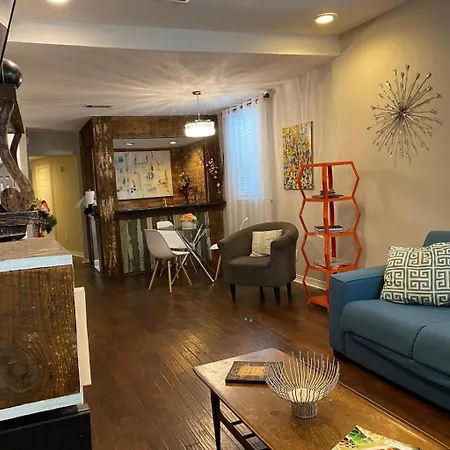 Apartment Steps Into The French Quarter New Orleans
