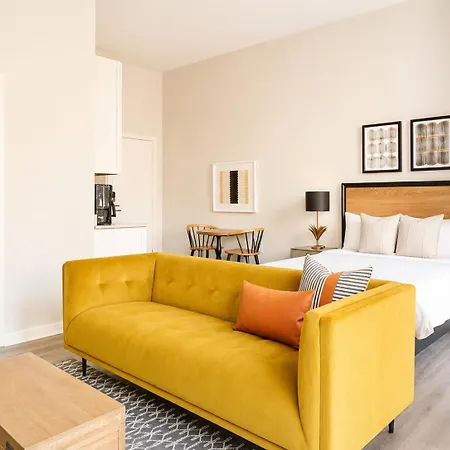 Apartment Roami At Canal Quarters *