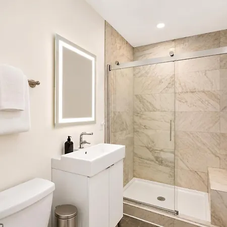 Apartment Roami At The Mandeville New Orleans