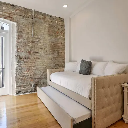 Apartment Roami At The Churchill *