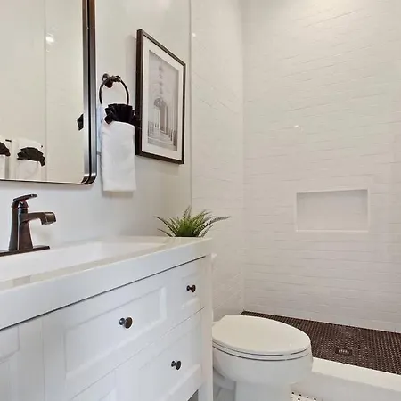 Refurbished With Hot Tub