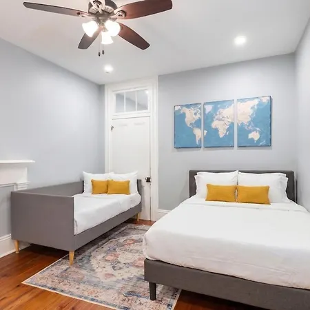 Bed & Breakfast Elysian Historic - 4 Bed-4 Ensuite Baths 4*