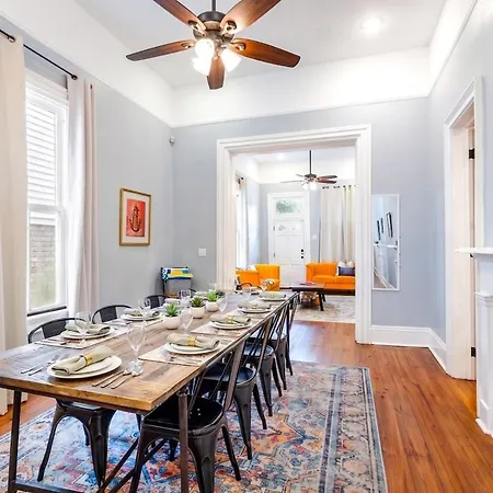Elysian Historic - 4 Bed-4 Ensuite Baths Bed & Breakfast New Orleans