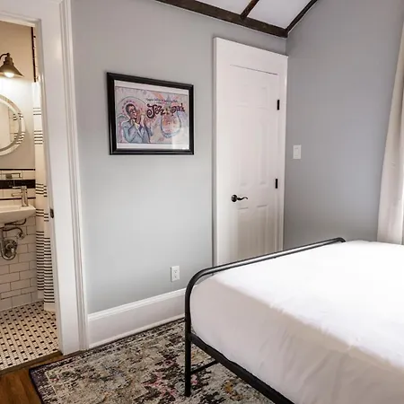 Mandeville Creole - 3 Bed-2 Bath