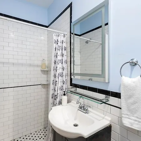Elysian Historic - 4 Bed-4 Ensuite Baths 4* New Orleans