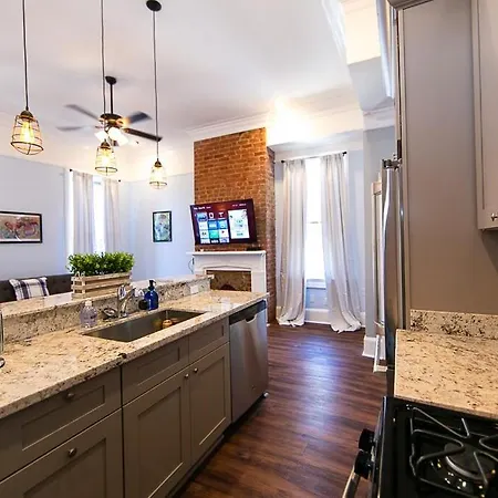 Claiborne Historic Victorian Mansion Historic Getaways W Pool Apartment *