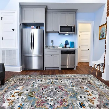 Holiday home Claiborne Historic Getaways Guest House-economy Rear Unit With Pool New Orleans