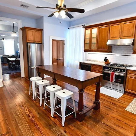 Villere Historic - Bookable Only By