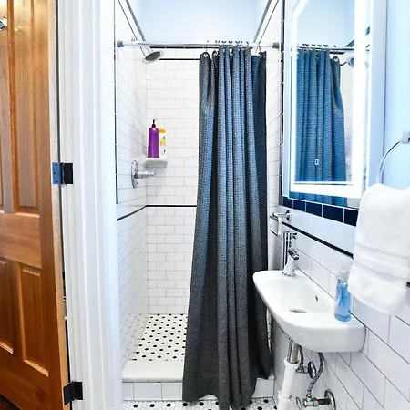 Villere Historic - Bookable Only By New Orleans