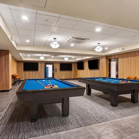 Aparthotel Vcay 5br 5ba Group Near Superdome New Orleans