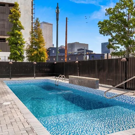 Vcay 5br 5ba Group Near Superdome Aparthotel