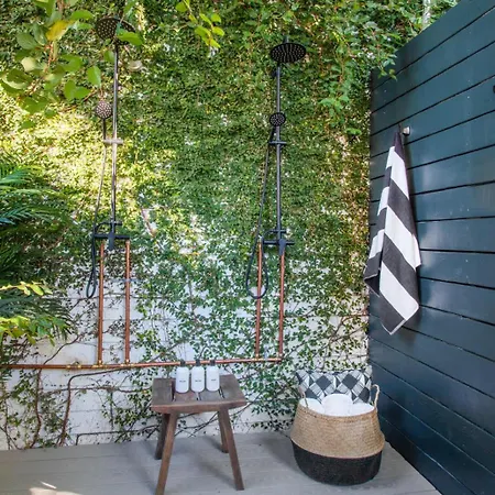 Opulent Expansive Unit Heated Pool And New Orleans