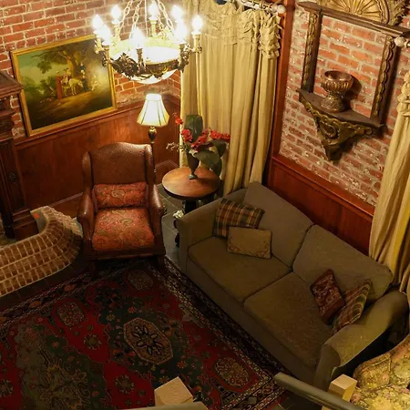 Hotel The Olivier House