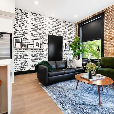 Downtown 4bd 4ba Sleeps 12 Hotel *