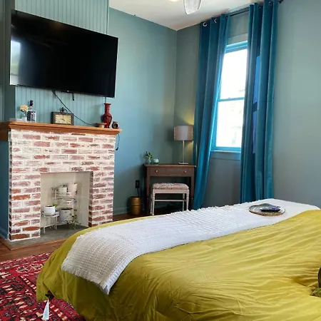 Cozy Pet Friendly Homestay *