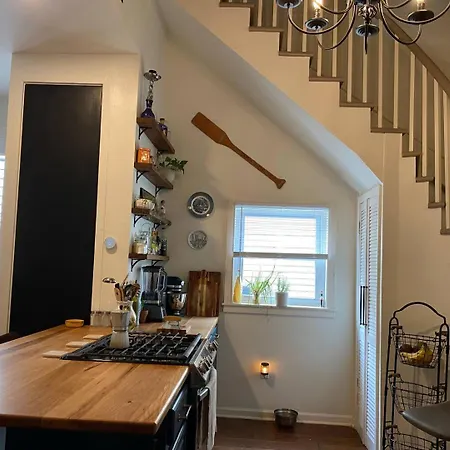 Cozy Pet Friendly