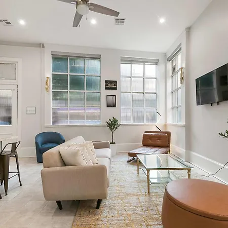 The Melody Master In The Heart Of Nola Bed & Breakfast