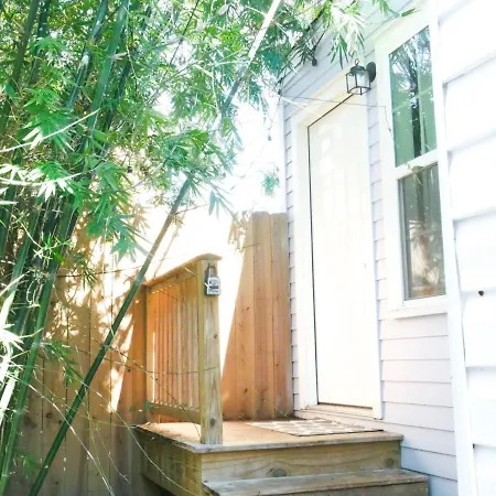 Charming St Ann Studio, Steps To Fq *
