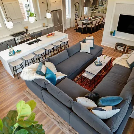 Holiday home 2 Unit Combo 12br Near French Quarter *