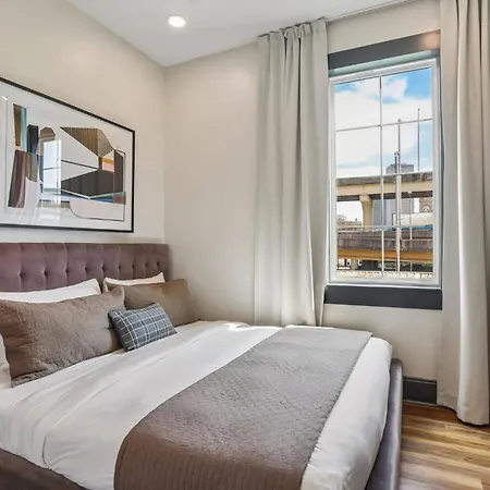 2 Unit Combo 12br Near French Quarter Holiday home New Orleans
