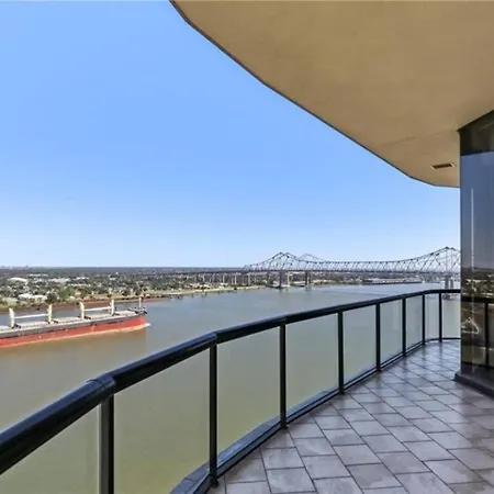 Apartment Penthouse Living Panoramic Views