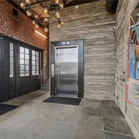 Apartment Penthouse 2bedrooms And Living *