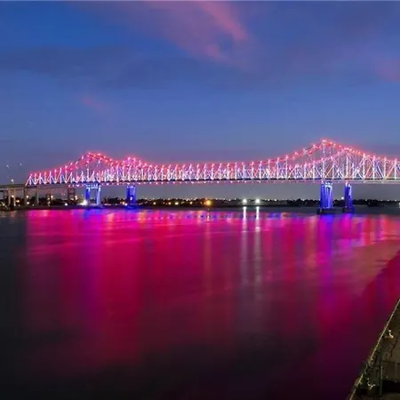 Penthouse Living Panoramic Views New Orleans