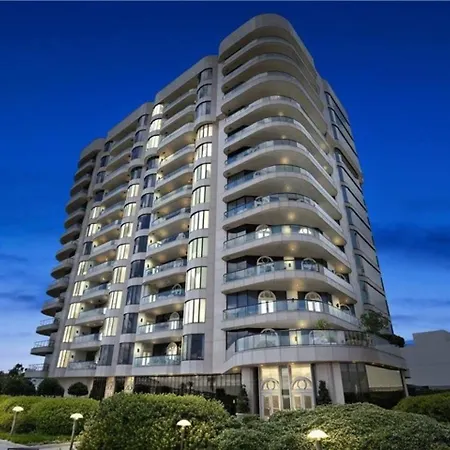 Penthouse Living Panoramic Views *
