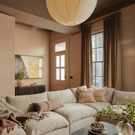 Luxury On Magazine Shared Heated Pool & Apartment New Orleans