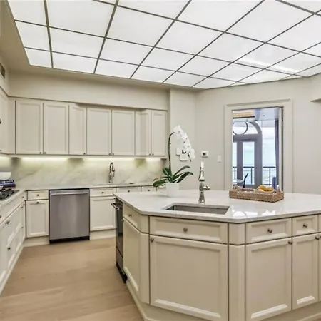 Apartment Penthouse Living Panoramic Views New Orleans