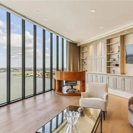Penthouse Living Panoramic Views New Orleans