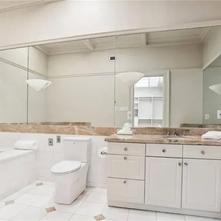 Penthouse Living Panoramic Views New Orleans