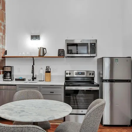 Schaeffer Aparthotel 4*