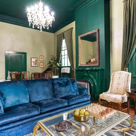 The Mansion On Royal 3*