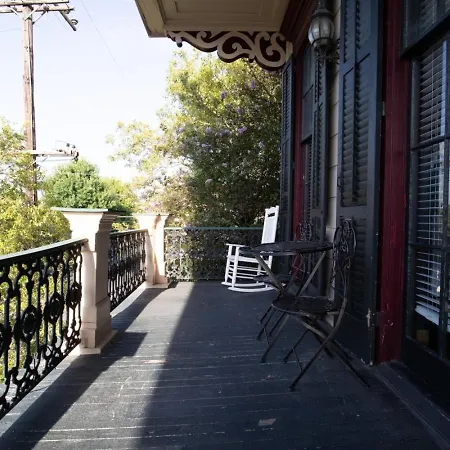 The Mansion On Royal Hotel 3*