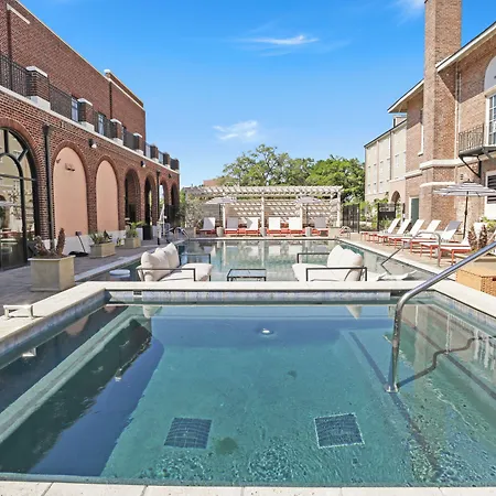 Aparthotel Bywater 3*