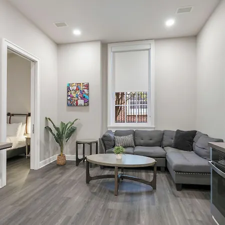 Aparthotel Bywater 3*