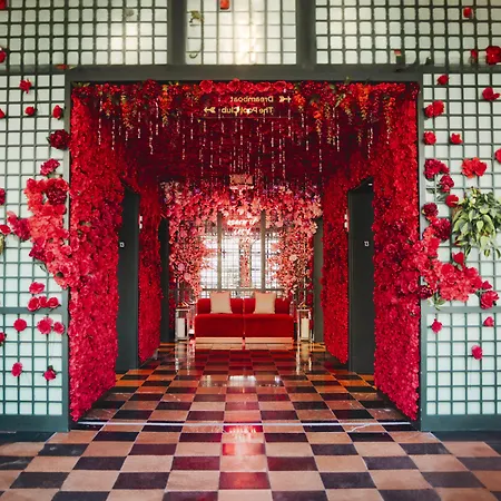 Virgin Hotel New Orleans