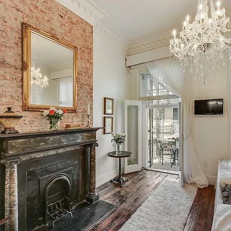 Hotel French Quarter Mansion 4*