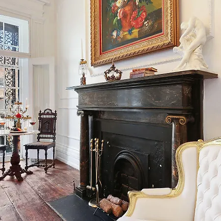 French Quarter Mansion 4*