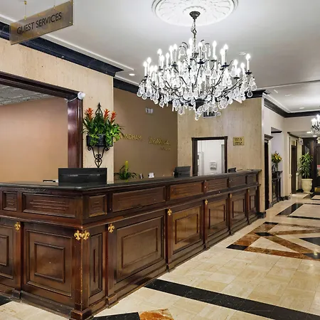 Club Wyndham Avenue Plaza Resort