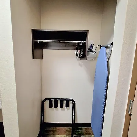 Hotel Trident &