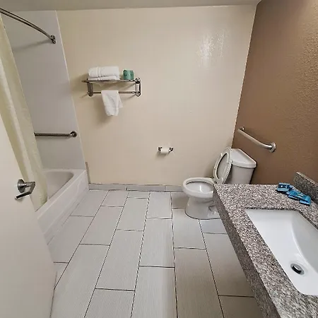 Trident & Hotel New Orleans