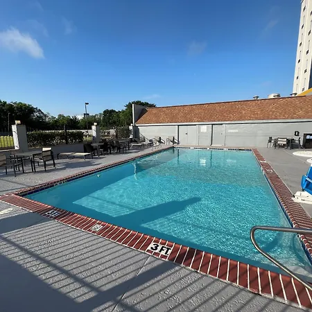 Express By Marriott 1-10 Hotel