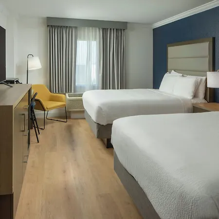 Hotel Express By Marriott 1-10 New Orleans